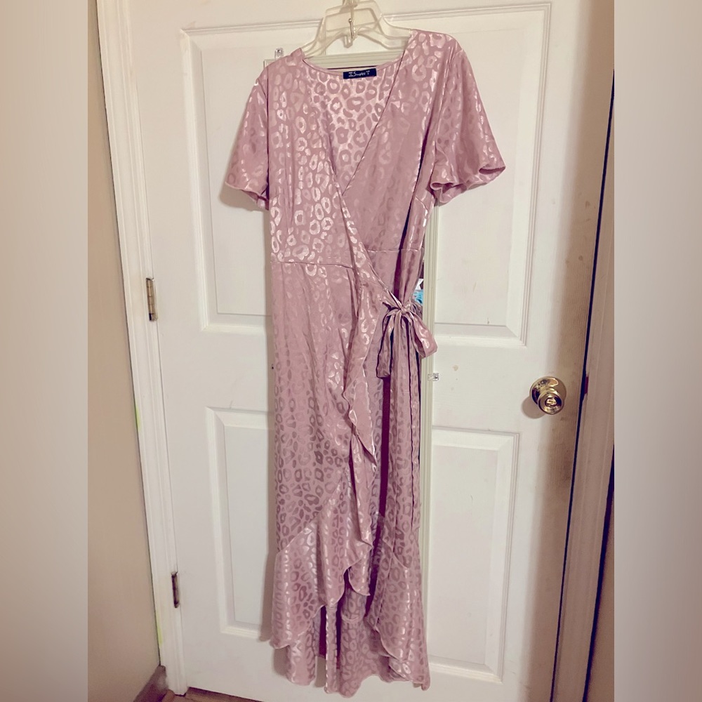Wrap dress with print size small